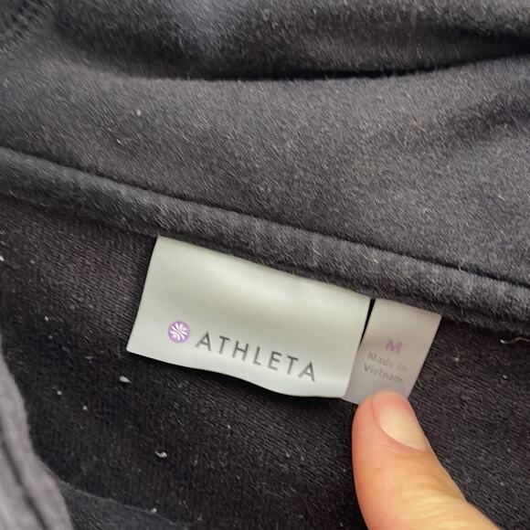 ATHLETA Black Pullover Long Sleeve Hoodless Sweatshirt Top Size Medium - Picture 4 of 8